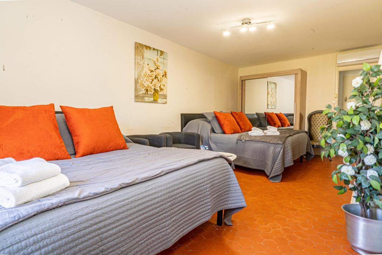 Domaine De L'aufrene Bed & Breakfast 3*