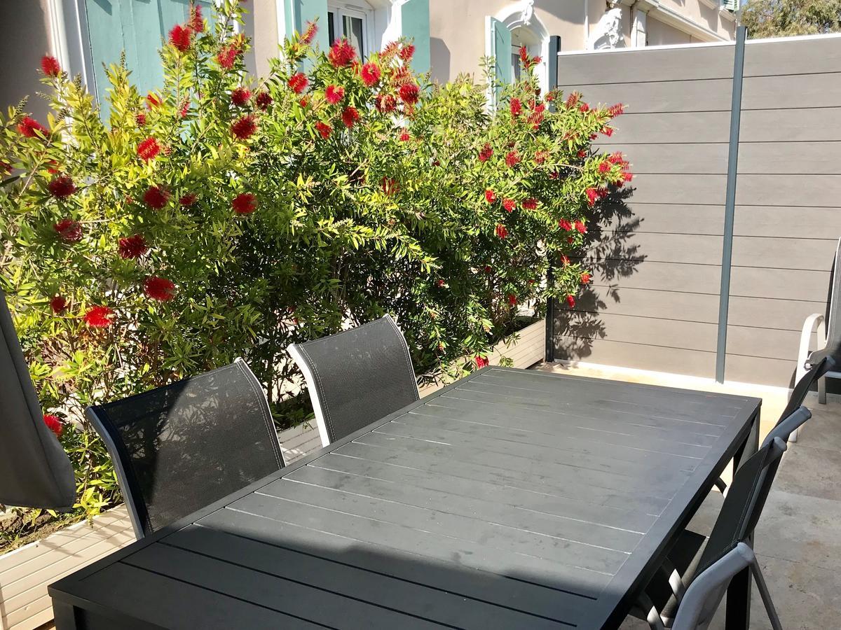 Bed & Breakfast Domaine De L'aufrene